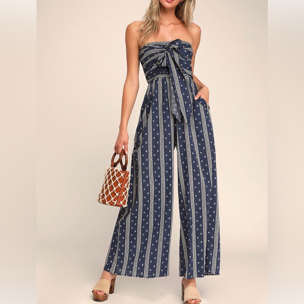 NWT! Lulu’s Strapless Jumpsuit